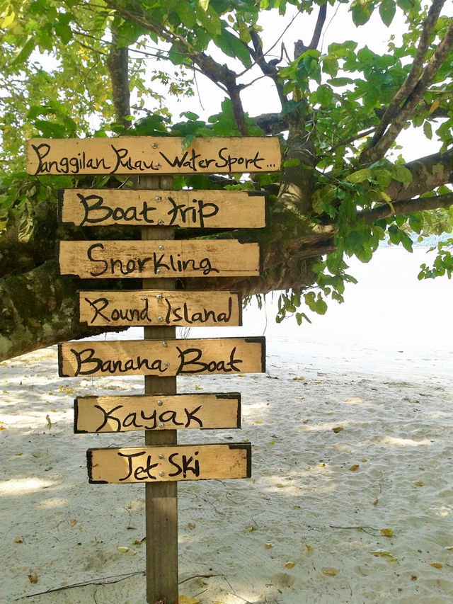 Serenity by the Sea: My Tranquil Escape to Lin Je Kong Temple and Pantai Pasir Giam