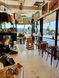 Belle Cafe
