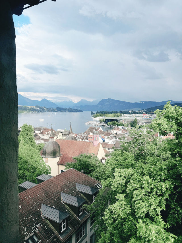 瑞士🇨🇭盧塞恩｜穆塞格城牆 🏰