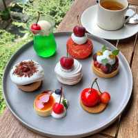 Solo Afternoon Tea at Hyatt Centric Ginza Tokyo🍒