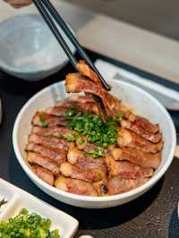 Kemuri ข้าวหน้าเนื้อย่างสุกี้ยากี้คิวยาวบรรทัดทอง🥩