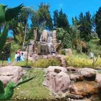 Betong Winter Flowers Garden