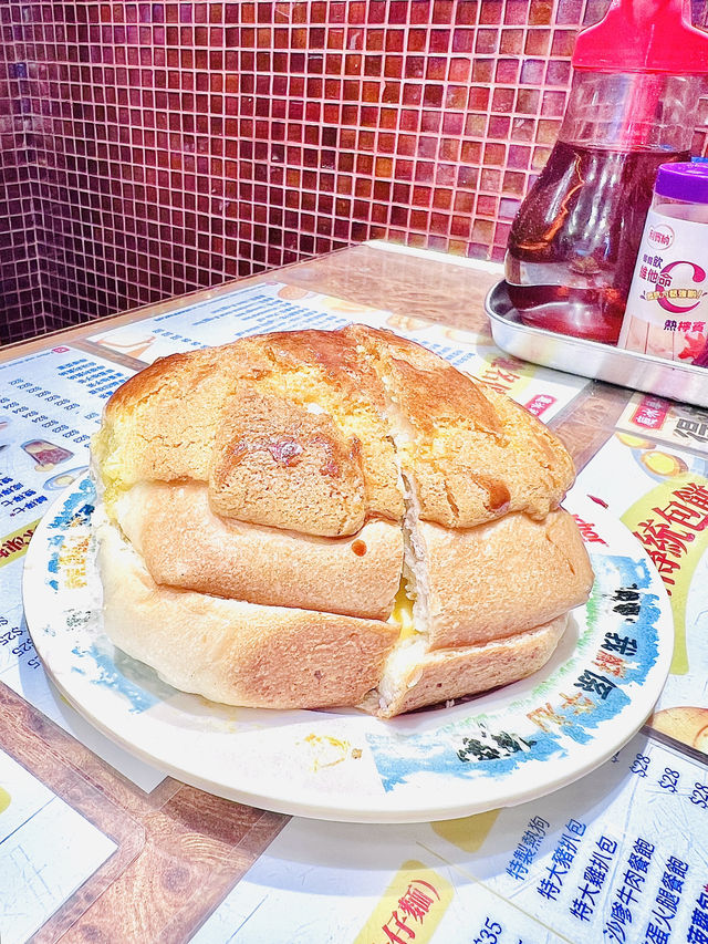 ［香港食記］金華冰廳-高熱量卻讓人欲罷不能🥞☕️
