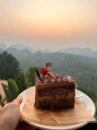 Boat cafe’ (ปลายพระยา)