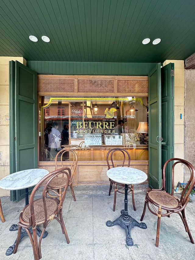 BEURRE & BOULANGER : คาเฟ่มีดีครัวซองต์ ฉะเชิงเทรา