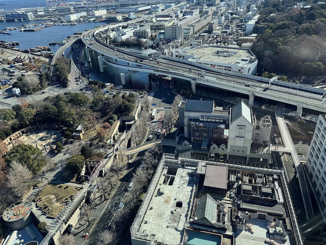 横浜の象徴タワー🤍【横浜マリンタワー】