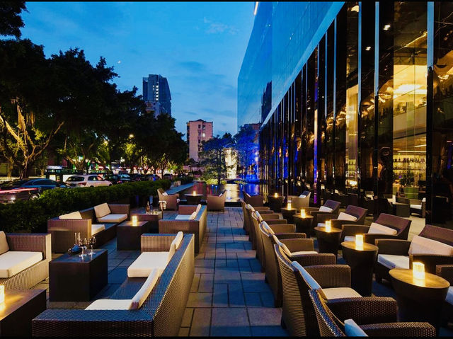 Hilton Guangzhou Tianhe: Luxury in the Heart of the City