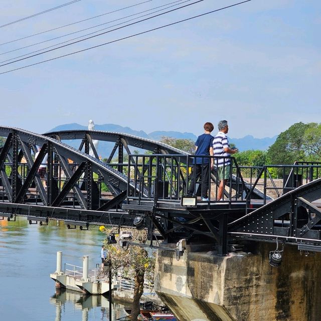 สะานข้ามแม่น้ำแคว ทางรถไฟสายมรณะ