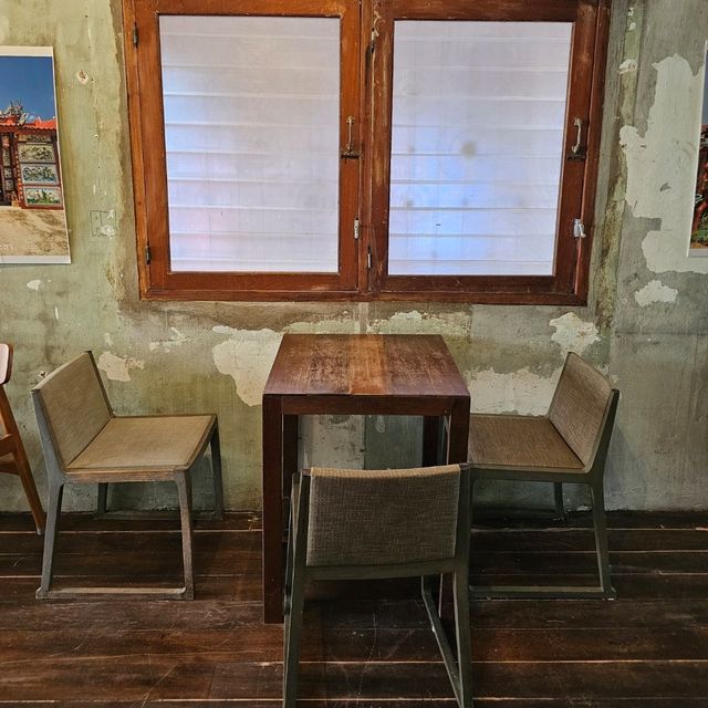 Pracha cafe