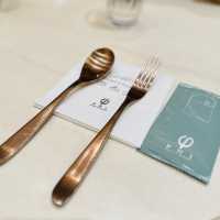 Chill 正 Cafe