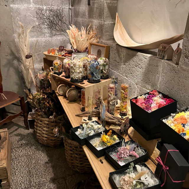 可愛すぎる！パンとドライフラワーのお店💐