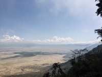 Ngorongoro Crater Viewpoint｜壯麗景色一覽無遺｜坦尚尼亞