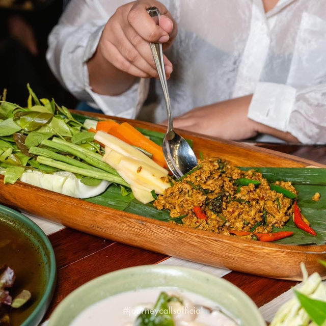 ร้านอาหารเด็ดกลางป่าใหญ่ภูเก็ต ฟีลบาหลี ~