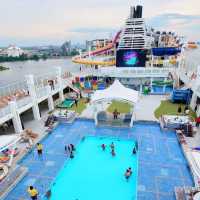 A Memorable Voyage Aboard the Genting Dream Cruise