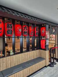 Family Friendly Ramen Place With $1 Kids Ramem 🍜