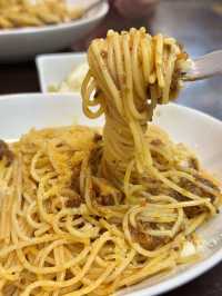 【大阪/本町】夫婦で営まれているスパゲティとラザニアのお店
