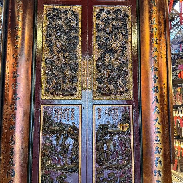 Man Mo Temple