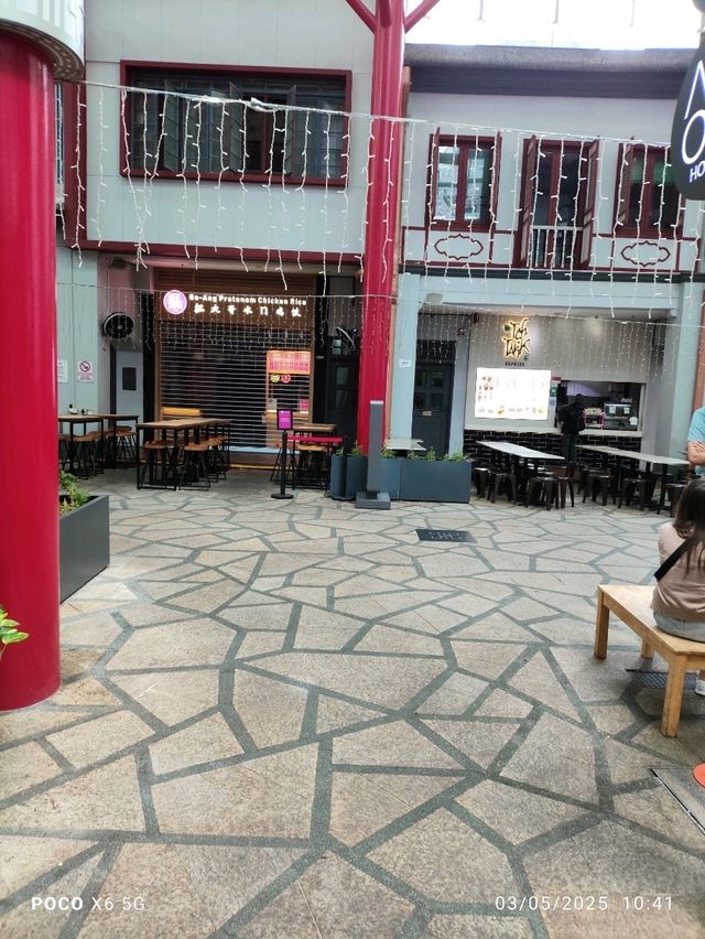 Chinese theme accomodation 
