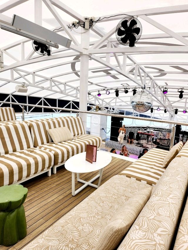🇦🇺 A Luxe Sunday Escape on YOT Club in Brisbane, Australia