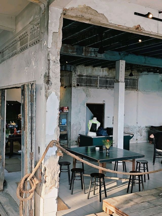 ซอยเล็กๆที่มีดีเกินตัว บนถนน100ปี "ถนนทรงวาด"