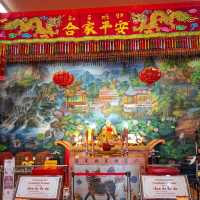 ชมความหลากหลายทางวัฒนธรรมที่วัดศาลเจ้า