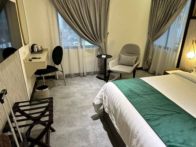 “Urban Nest: Signel Poshtel – Kota Kinabalu’s Stylish Capsule Escape”