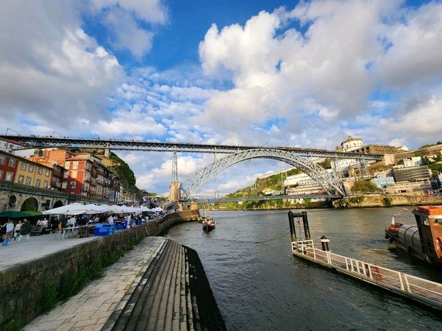 Porto - A scenic little town in Portugal
