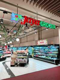 Refreshing Stroll Through LaLaport: Discovering Jaya Grocer