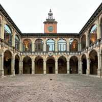 🏛️ *"A Scholar's Retreat: Time-Traveling Through Bologna's Archiginnasio"* ✒️📚