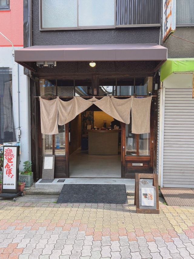 【大阪/福島】ドーナツと本と素敵空間✨
