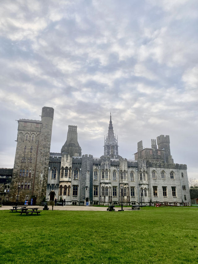 學生免費進埸😱 英國Cardiff 必去地點 歷史悠久的卡迪夫城堡🏰