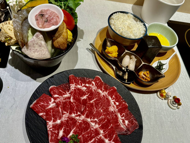 高雄承億酒店B1（兩鍋）鍋物是我在高雄吃過最美味最喜歡的火鍋