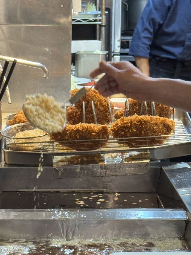 銀座「晴のちカツ」豬排飯——外酥內潤，極致職人之味