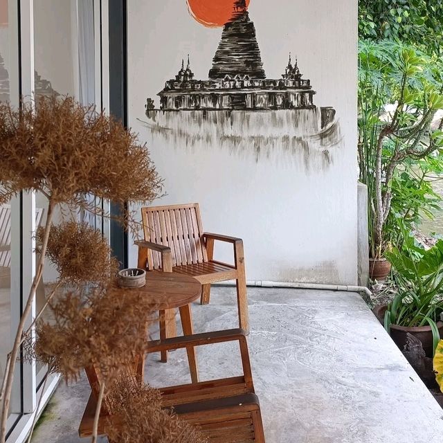 lovely eatery