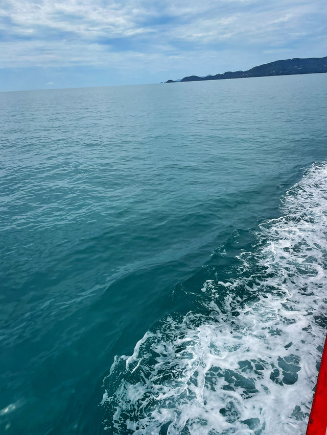 นั่งเรือเฟอร์รี่ Seatrand ไปสมุย… วิวดีทุกนาที!