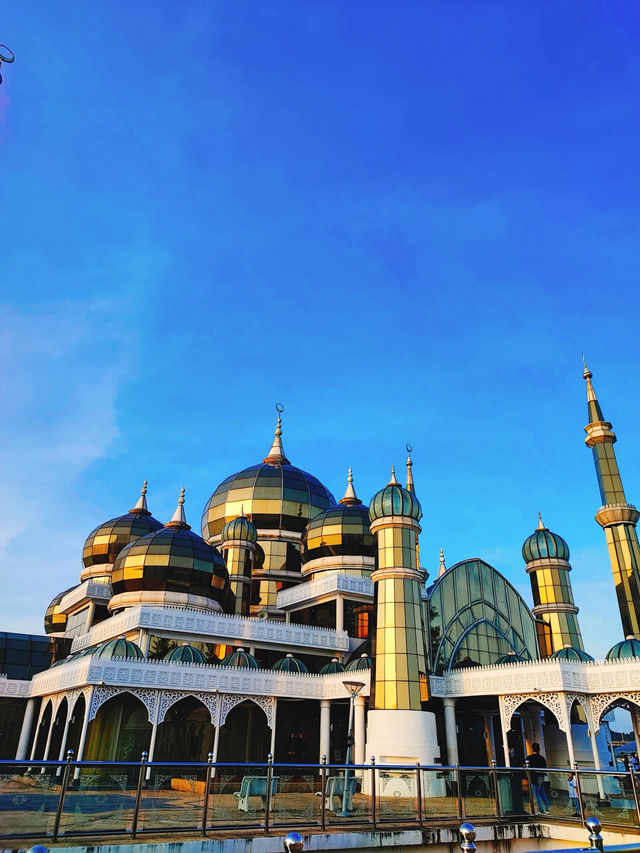 My First Time at Masjid Kristal — Like Walking into a Dream