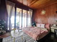 ที่พักสุดชิลในเมืองกาญจน์ Sweet Home Floating