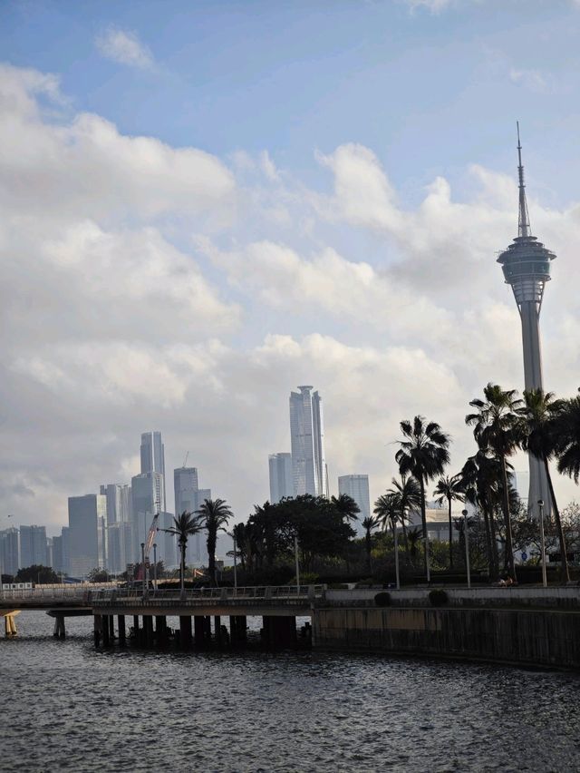 Macau Adventure: Historic Gems, Foodie Delights, and Glam!