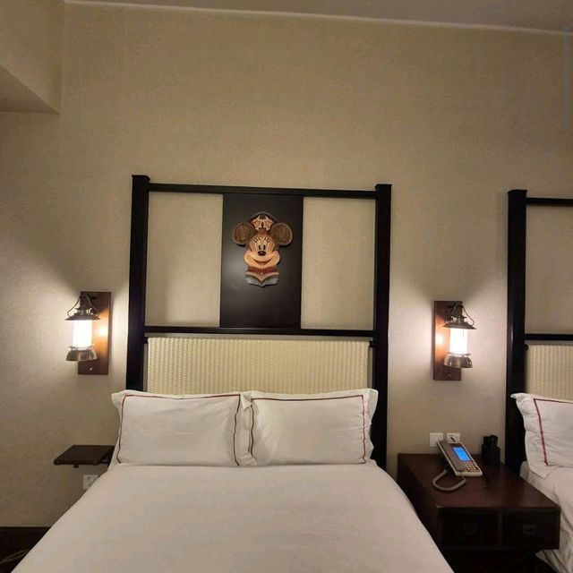 Disney Explorers Lodge