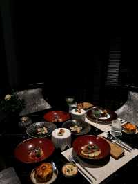 Moca Dining