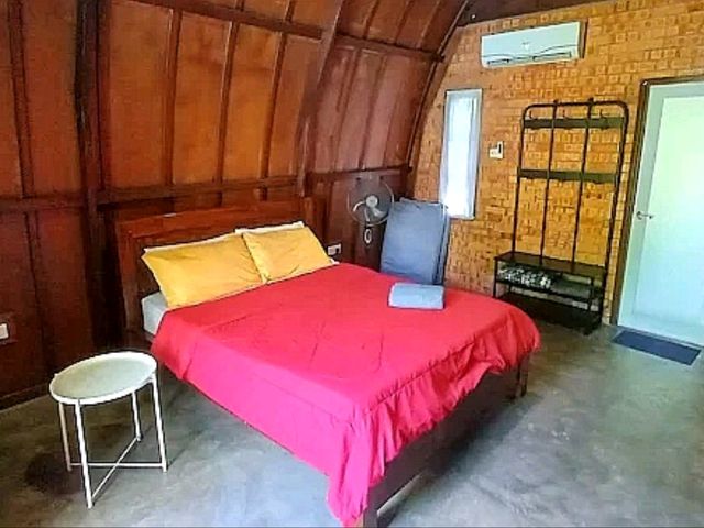 “De Valda’s Chalet – Bali‑Style Serenity with Your Own Pool Oasis”