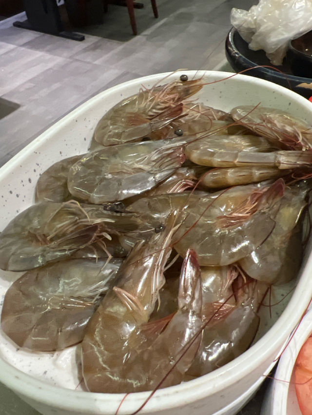 重新出發的向辣，麻辣鍋吃到飽還是有料