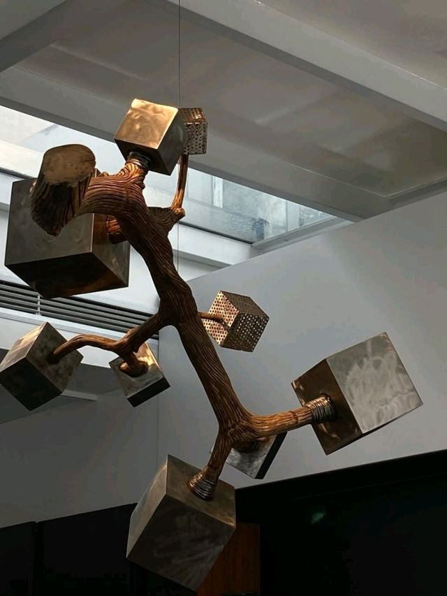 Abstrct Lounge
