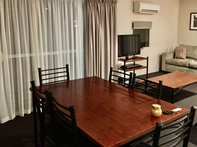 Bay View Villas – Hobart’s hillside gem you didn’t know you needed