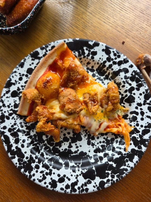 홍대 힙한 피자 맛집