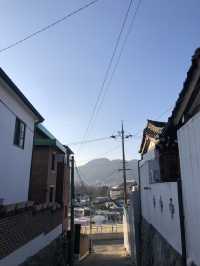 Charming and traditional spots in Bukchon Hanok Village