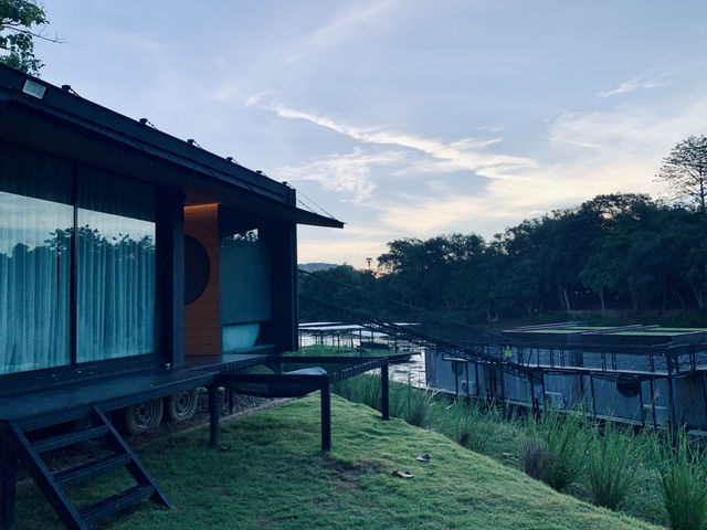  🌧️กาญจนบุรีหน้าฝน @The Tryst River Kwai🌿