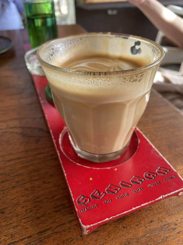 🇮🇩 Seniman Coffee Studio