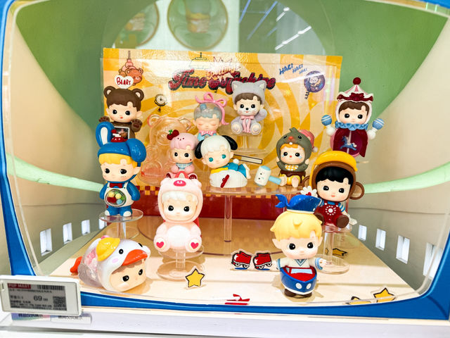 อัพเดท  Popmart Flagship Store 2025