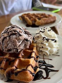Hidden Lab Café 🍩🥛